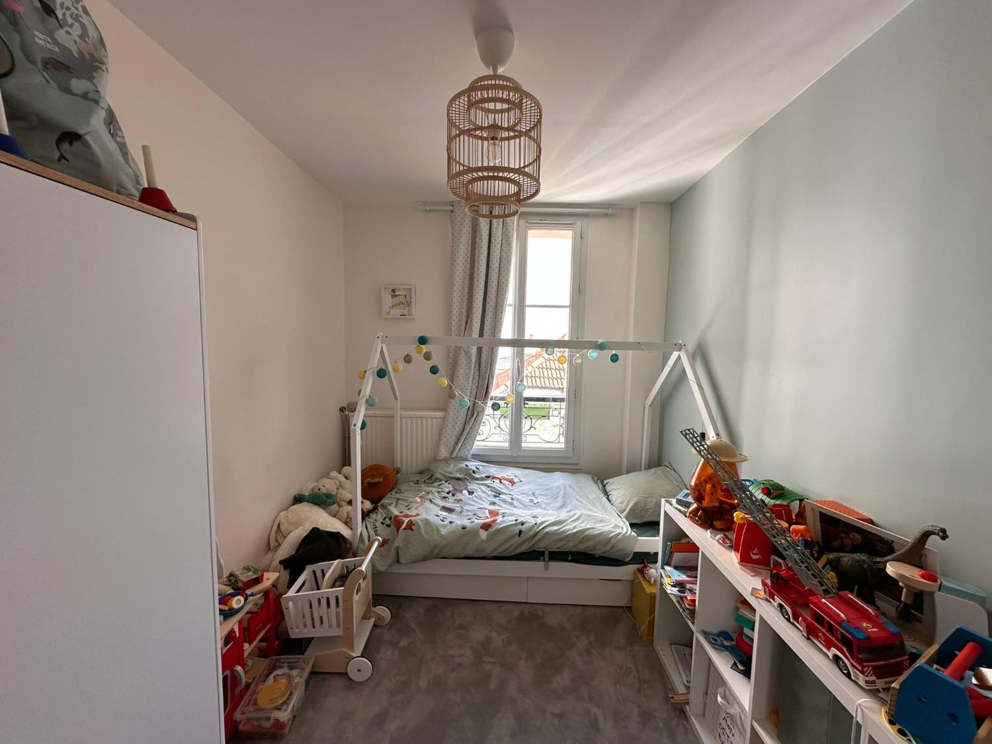 *exceptional Family * Center Of Paris* Parijs